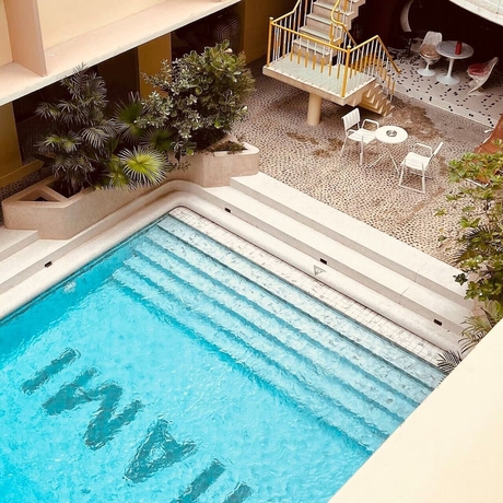 Imagen general del Hotel Miami, Bangkok. Foto 1