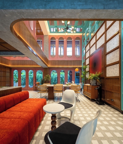 Imagen de los interiores del Hotel Miami, Bangkok. Foto 14