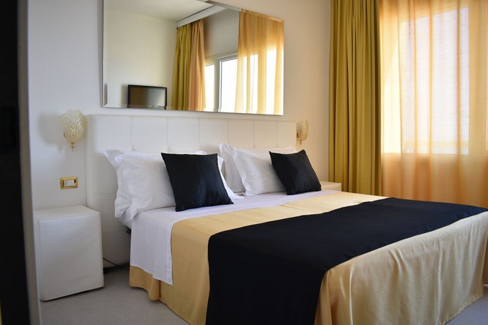 Imagen de la habitación del Hotel Miami Beach, Cervia. Foto 9