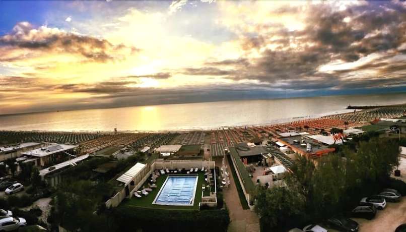 Imagen general del Hotel Miami Beach, Cervia. Foto 1