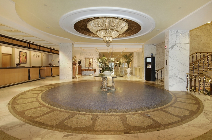 Imagen de los interiores del Hotel Miami Beach Resort. Foto 7
