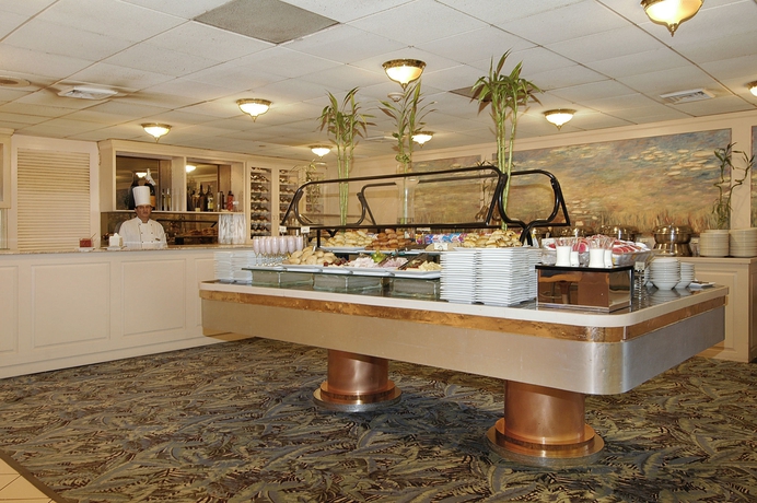 Imagen del bar/restaurante del Hotel Miami Beach Resort. Foto 4