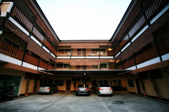 Imagen general del Hotel Miami, Chiang Mai. Foto 1