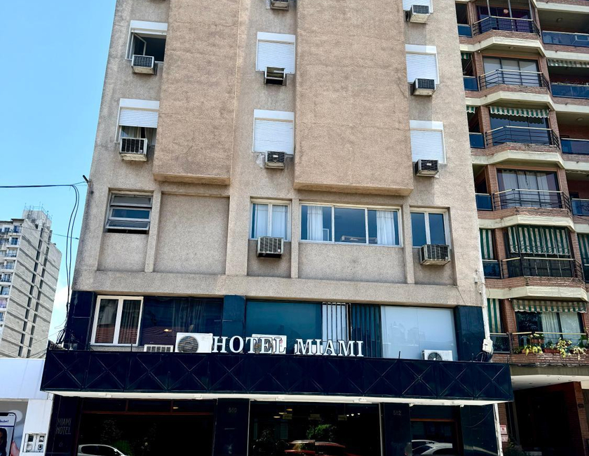 Imagen general del Hotel Miami, San Miguel de Tucum&aacute;n. Foto 1