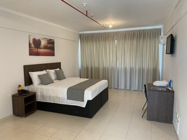 Imagen general del Hotel Miami by H Hot&eacute;is - Business. Foto 5