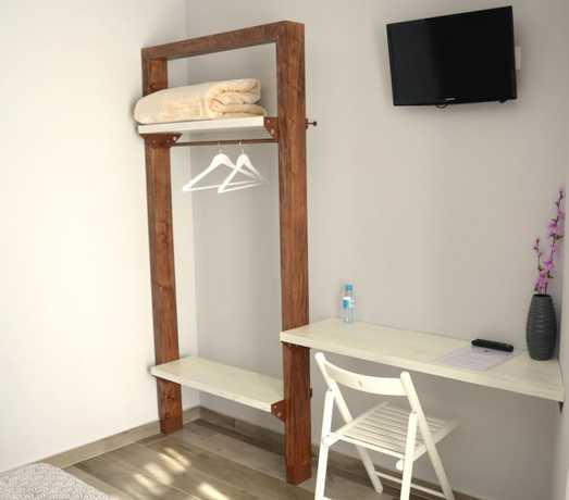 Imagen de la habitación del Hotel Mica, Palas de Rei. Foto 11