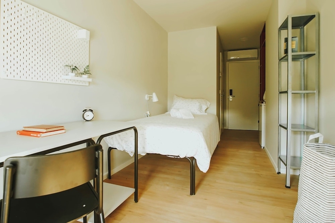 Imagen de la habitación del Hotel Micampus Braga. Foto 4