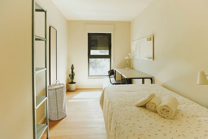 Imagen de la habitación del Hotel Micampus Braga. Foto 6