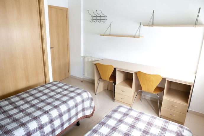 Imagen de la habitación del Hotel Micampus Lugo. Foto 8