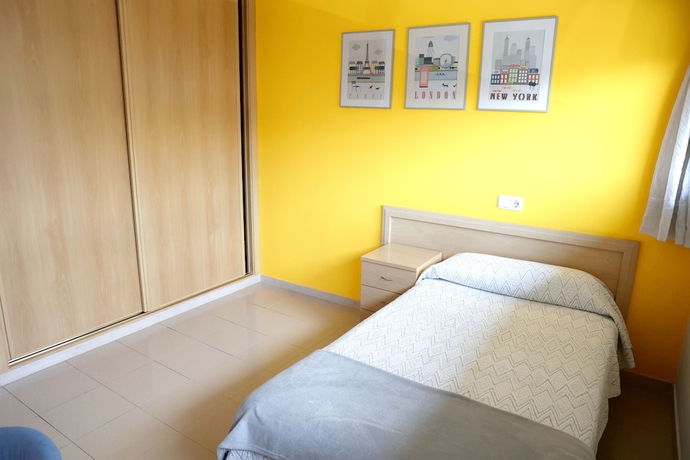 Imagen de la habitación del Hotel Micampus Lugo. Foto 12