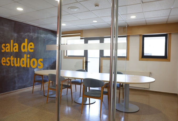 Imagen de la habitación del Hotel Micampus Lugo. Foto 14