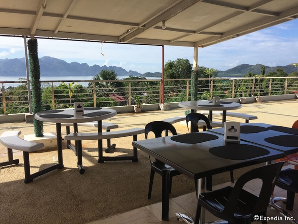 Imagen del bar/restaurante del Hotel Micasa Lodge. Foto 4