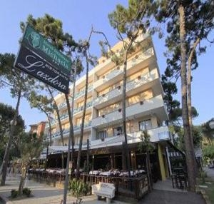 Imagen general del Hotel Michaela, Milano Marittima. Foto 1