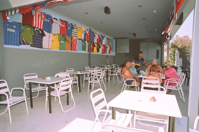 Imagen del bar/restaurante del Hotel Michaelo Studios. Foto 3