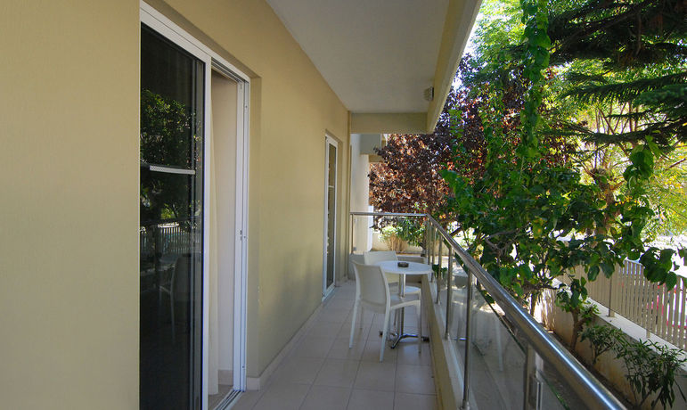 Imagen de la habitación del Hotel Michel Apartments. Foto 6