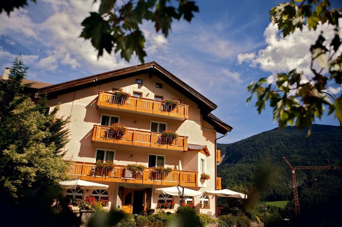 Imagen general del Hotel Michela, Pondasio. Foto 1