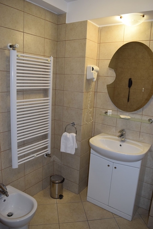 Imagen de la habitación del Hotel Michelangelo, Bucarest. Foto 16