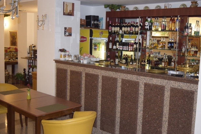 Imagen del bar/restaurante del Hotel Michelangelo, Bucarest. Foto 5