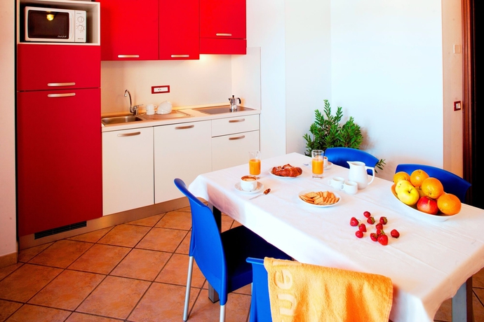 Imagen de la habitación del Hotel Michelangelo Holiday and Family Resort. Foto 4