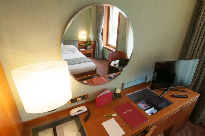 Imagen de la habitación del Hotel Michelangelo, Milán. Foto 11