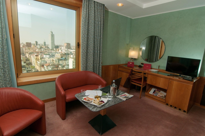 Imagen de los interiores del Hotel Michelangelo, Milán. Foto 13