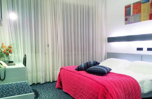 Imagen de la habitación del Hotel Michelangelo, Piazzo. Foto 6