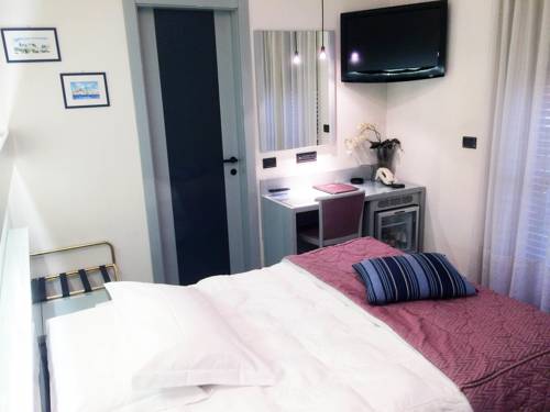 Imagen de la habitación del Hotel Michelangelo, Piazzo. Foto 7