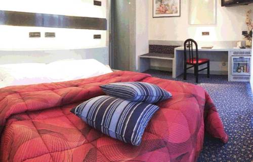 Imagen de la habitación del Hotel Michelangelo, Piazzo. Foto 13