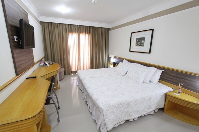Imagen de la habitación del Hotel Michelangelo, Sao Jose do Rio Preto. Foto 12