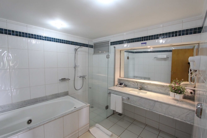 Imagen de la habitación del Hotel Michelangelo, Sao Jose do Rio Preto. Foto 15