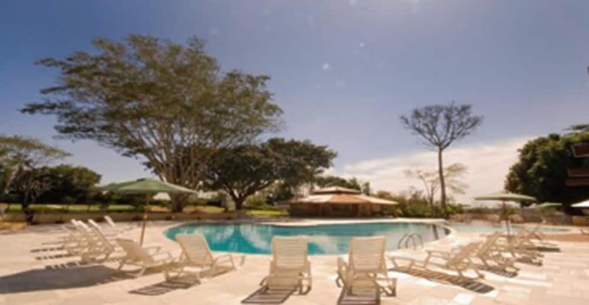 Imagen de la piscina del Hotel Michelangelo, Sao Jose do Rio Preto. Foto 19