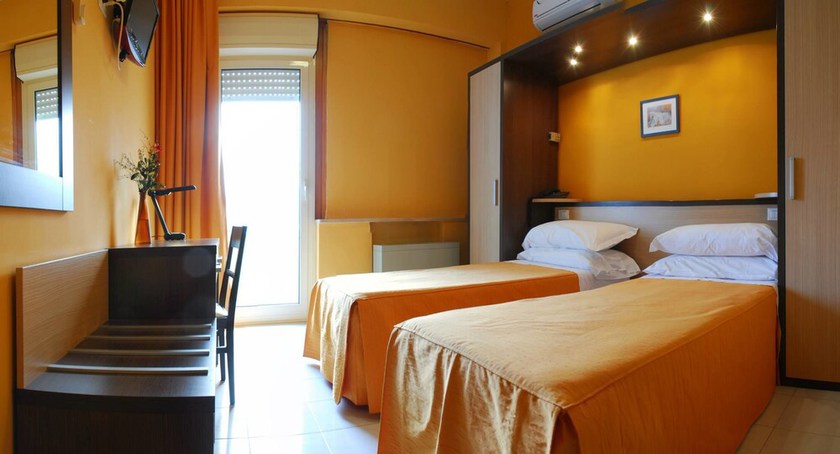 Imagen de la habitación del Hotel Michelangelo, Teramo. Foto 8
