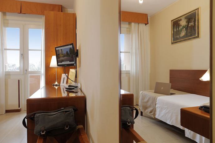 Imagen de la habitación del Hotel Michelangelo, Terranuova Bracciolini. Foto 7