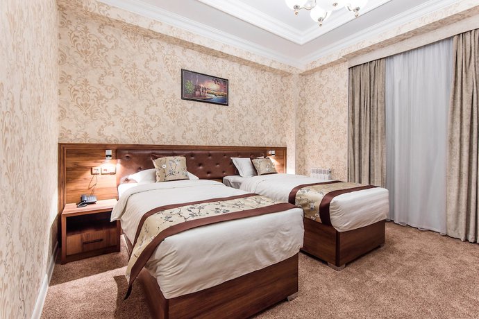 Imagen de la habitación del Hotel Michelin. Foto 5