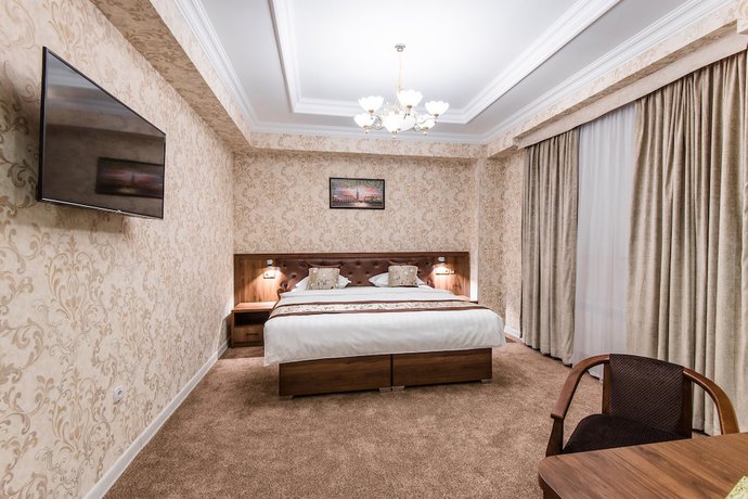 Imagen de la habitación del Hotel Michelin. Foto 16