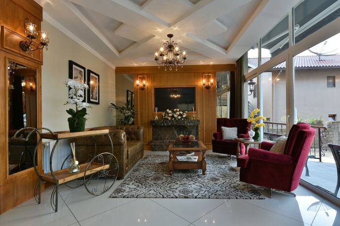Imagen de los interiores del Hotel Micheline. Foto 16