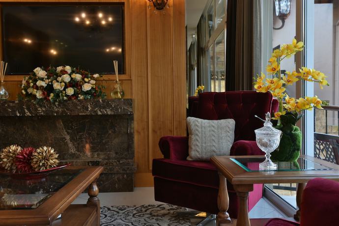Imagen de los interiores del Hotel Micheline. Foto 17