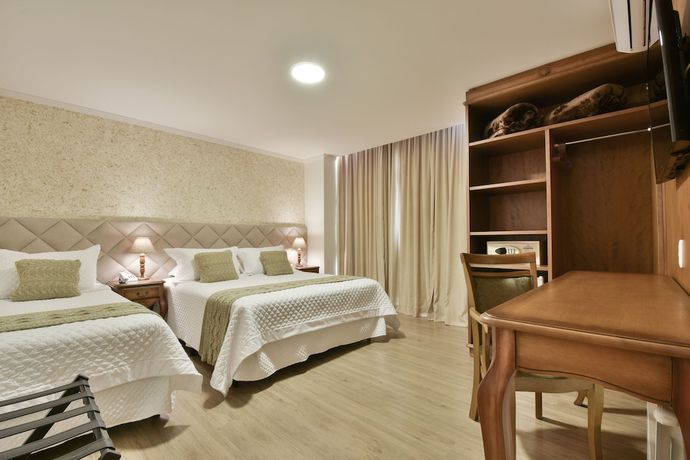 Imagen de la habitación del Hotel Micheline. Foto 15