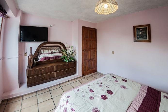 Imagen de la habitación del Hotel Michelle. Foto 10