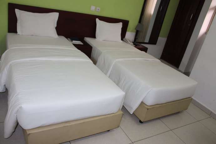 Imagen de la habitación del Hotel Micotel. Foto 8