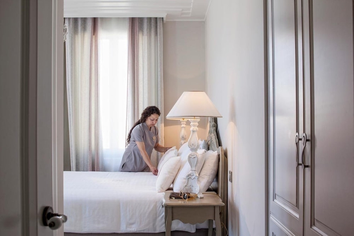 Imagen de la habitación del Hotel Micra Anglia Boutique and Spa. Foto 7