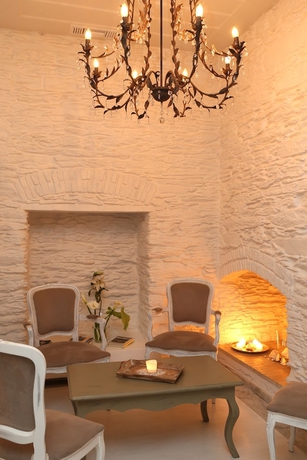 Imagen de los interiores del Hotel Micra Anglia Boutique and Spa. Foto 18