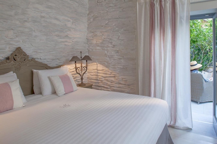 Imagen de la habitación del Hotel Micra Anglia Boutique and Spa. Foto 17