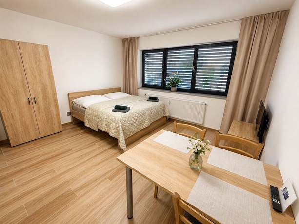 Imagen de la habitación del Hotel Microbyty and Apartments. Foto 9