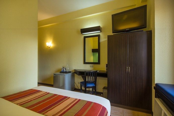 Imagen de la habitación del Hotel Microtel By Wyndham Batangas. Foto 4