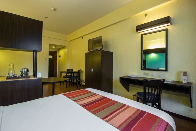 Imagen de la habitación del Hotel Microtel By Wyndham Batangas. Foto 6