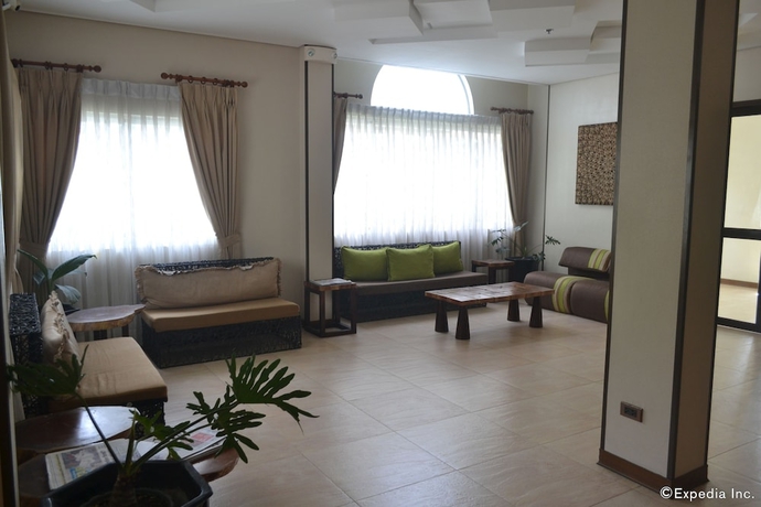 Imagen de los interiores del Hotel Microtel By Wyndham General Santos. Foto 17