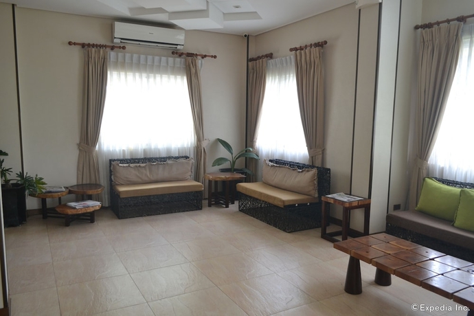 Imagen de los interiores del Hotel Microtel By Wyndham General Santos. Foto 19