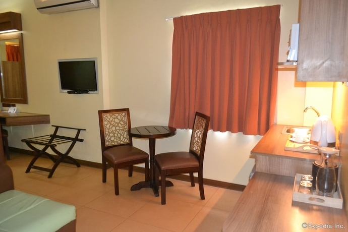 Imagen de la habitación del Hotel Microtel By Wyndham General Santos. Foto 8