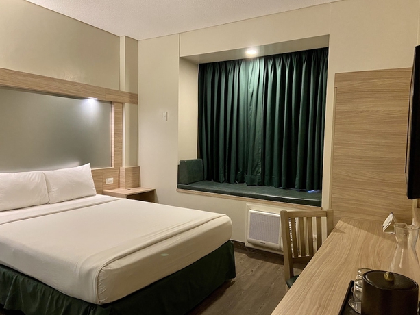 Imagen de la habitación del Hotel Microtel By Wyndham Tarlac. Foto 8